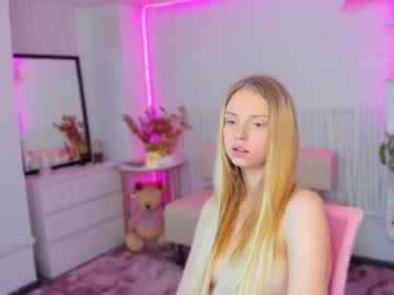 girl Sex Cam Shows with laura_sun_