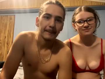 couple Sex Cam Shows with ykwho145