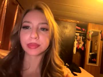 girl Sex Cam Shows with prncsspeach420