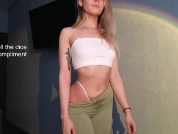 girl Sex Cam Shows with aurora_ri