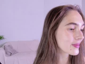 girl Sex Cam Shows with lyly_loveyou