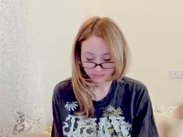 girl Sex Cam Shows with atmospherra
