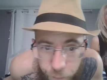 couple Sex Cam Shows with broncobentley