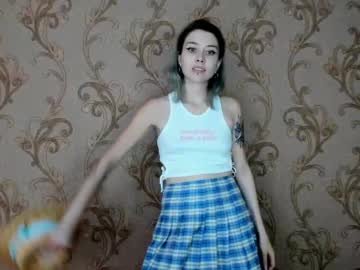 girl Sex Cam Shows with yuinika_