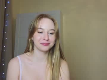 girl Sex Cam Shows with light__fury