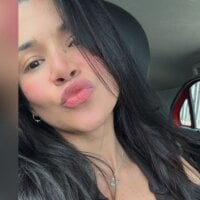 Bessie32 - Live now on Stripchat