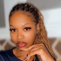 Thick_Lucia - Live now on Stripchat