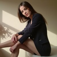 love_megi - Live now on Stripchat