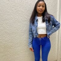 EbonySexySlim - Live now on Stripchat