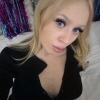 CeaneLino - Live now on Stripchat