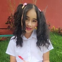 l0lita_emi - Live now on Stripchat