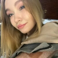 Leifuture - Live now on Stripchat