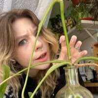 Mimiumu - Live now on Stripchat