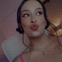 DaniRousse - Live now on Stripchat