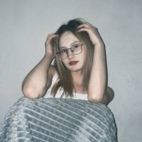 HallieSwartzell - Live now on Stripchat