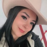 brunaroyale - Live now on Stripchat