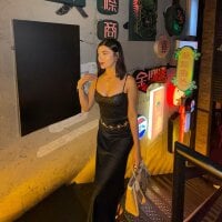 Estrer_collins - Live now on Stripchat