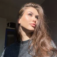 KiraBodrick - Live now on Stripchat