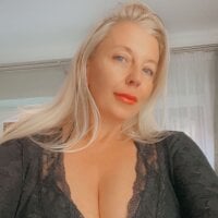 TUNDEROSE1 - Live now on Stripchat