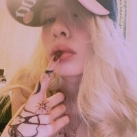 DellaCampbell - Live now on Stripchat