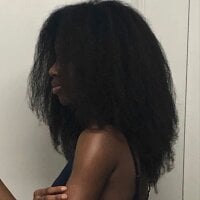 PlayfulPixie_23 - Live now on Stripchat