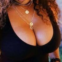 Adaline-Paris - Live now on Stripchat
