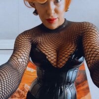Selvaggia_official83 - Live now on Stripchat