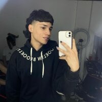 SamBlack_ - Live now on Stripchat