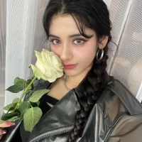 hinata-ta - Live now on Stripchat