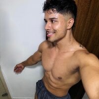 liam_collins21 - Live now on Stripchat