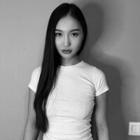 mei_lean - Live now on Stripchat