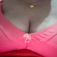tamilthanushri - Live now on Stripchat