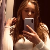 VondaHollars - Live now on Stripchat