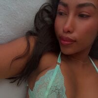 NaomiPassionate - Live now on Stripchat