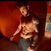 UbbeViking - Live now on Stripchat