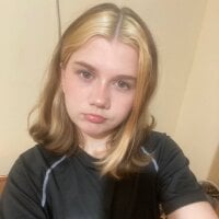 mirelcouple - Live now on Stripchat