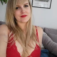 Sexybiene969 - Live now on Stripchat