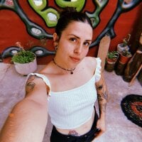 isadelasestrellas - Live now on Stripchat