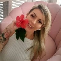 carolinesampaio - Live now on Stripchat