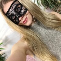 mbcaanna - Live now on Stripchat