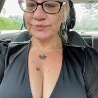 TrenaAnne - Live now on Stripchat
