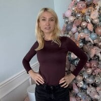 AngelJeni - Live now on Stripchat