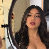 Monica17 - Live now on Stripchat