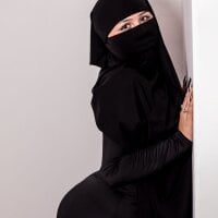 _Amirah - Live now on Stripchat