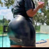 SEXYHUGEASS21 - Live now on Stripchat