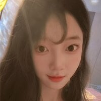 littleqiu9 - Live now on Stripchat