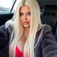 Eliaden - Live now on Stripchat