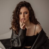 ChristinaConteeree - Live now on Stripchat