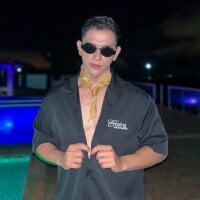 ZaneDawson - Live now on Stripchat