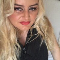 Meliss_Official9 - Live now on Stripchat